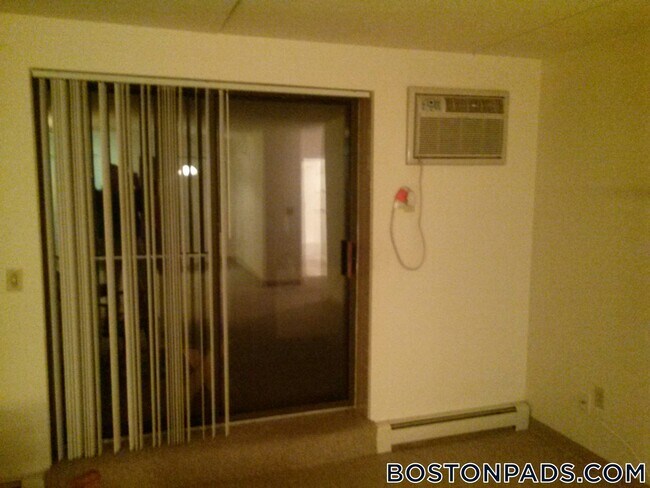 Foto del edificio - 303 Lowell St