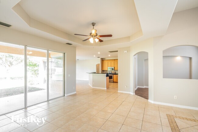 Building Photo - 2081 Nuremberg Blvd