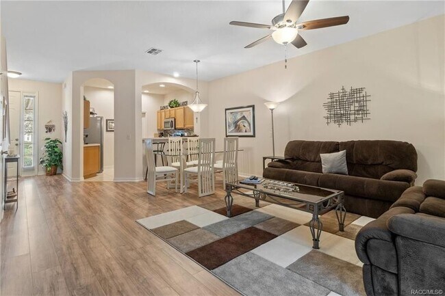 Building Photo - 1694 W Spring Meadow Loop