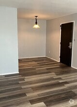 Building Photo - 2971 Four Towers Dr