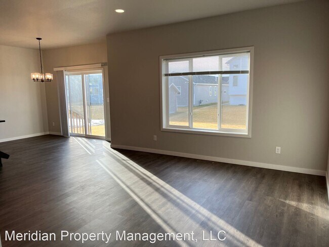 Foto del edificio - 3 br, 2.5 bath House - 7303 22nd St S
