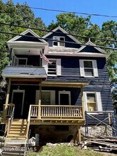 Building Photo - 213-215 Vrooman Ave