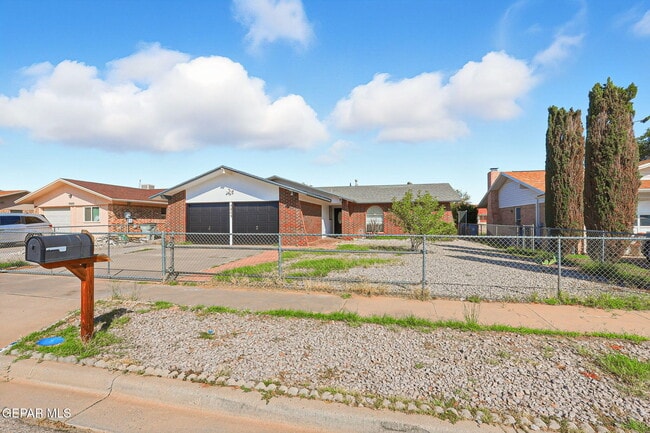 Foto del edificio - 5609 Van Horn Dr