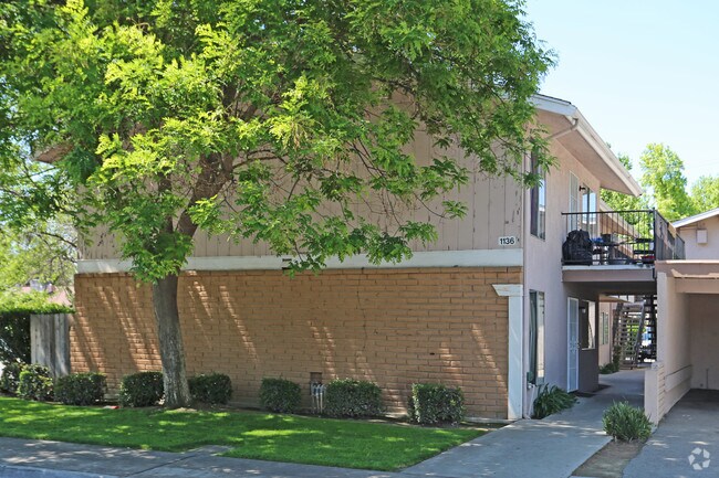 Foto del edificio - Sunrise Apartments