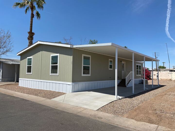 Foto principal - 2060 N Center St