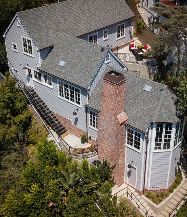 2028 Taft Ave, Los Angeles, CA 90068