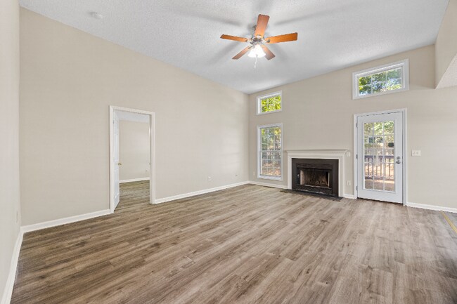 Foto del edificio - 4215 Mantua Way