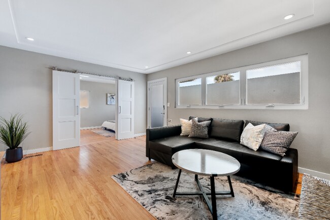 Foto del edificio - 4275 Coronado Ave