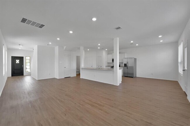 Building Photo - 19302 Via Vinovo Ct