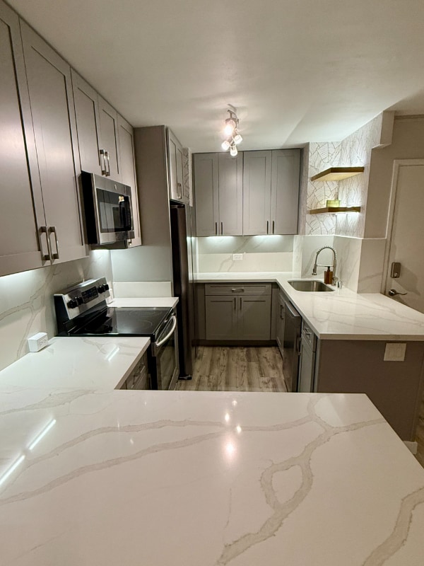 Building Photo - 3161 Ala Ilima St