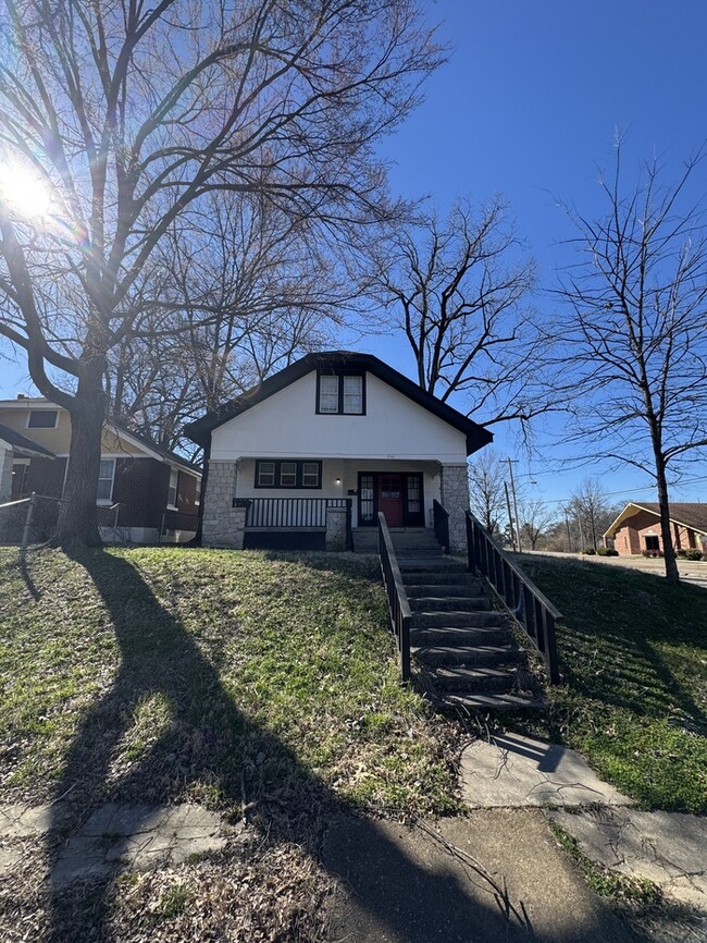 Photo - 1561 Foster Ave House