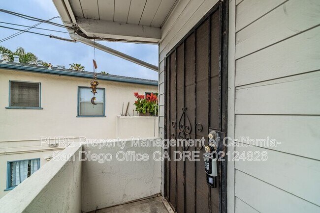 Foto del edificio - 1051 Grand Ave