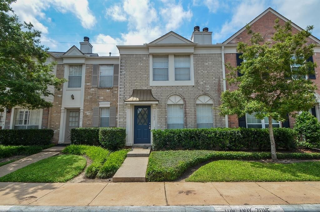 2810 Grants Lake Blvd Unit 1102, Sugar Land, TX 77479 Condo for Rent