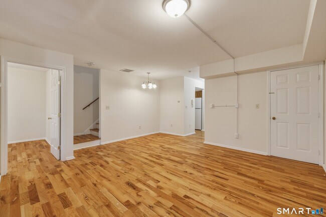 Foto del edificio - 183 Livingston Pl