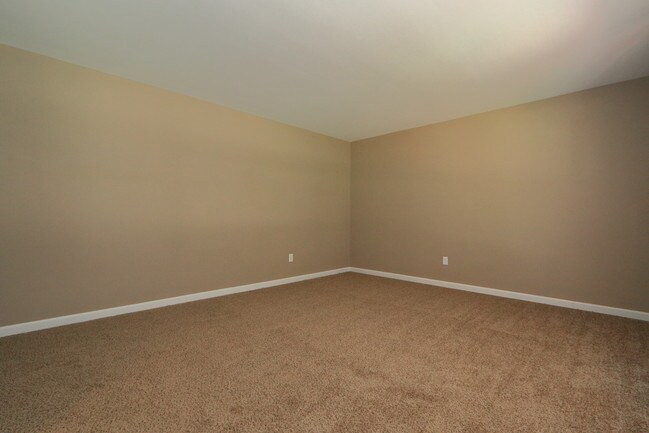 Building Photo - 73 Atwater Drive