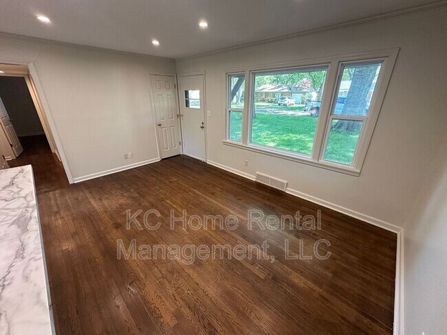 Foto del edificio - 4828 W 62nd Terrace