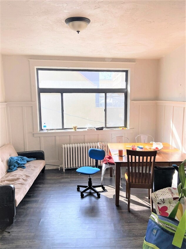 3901 Forbes Ave Unit 4, Pittsburgh, PA 15213 Apartments in Pittsburgh, PA