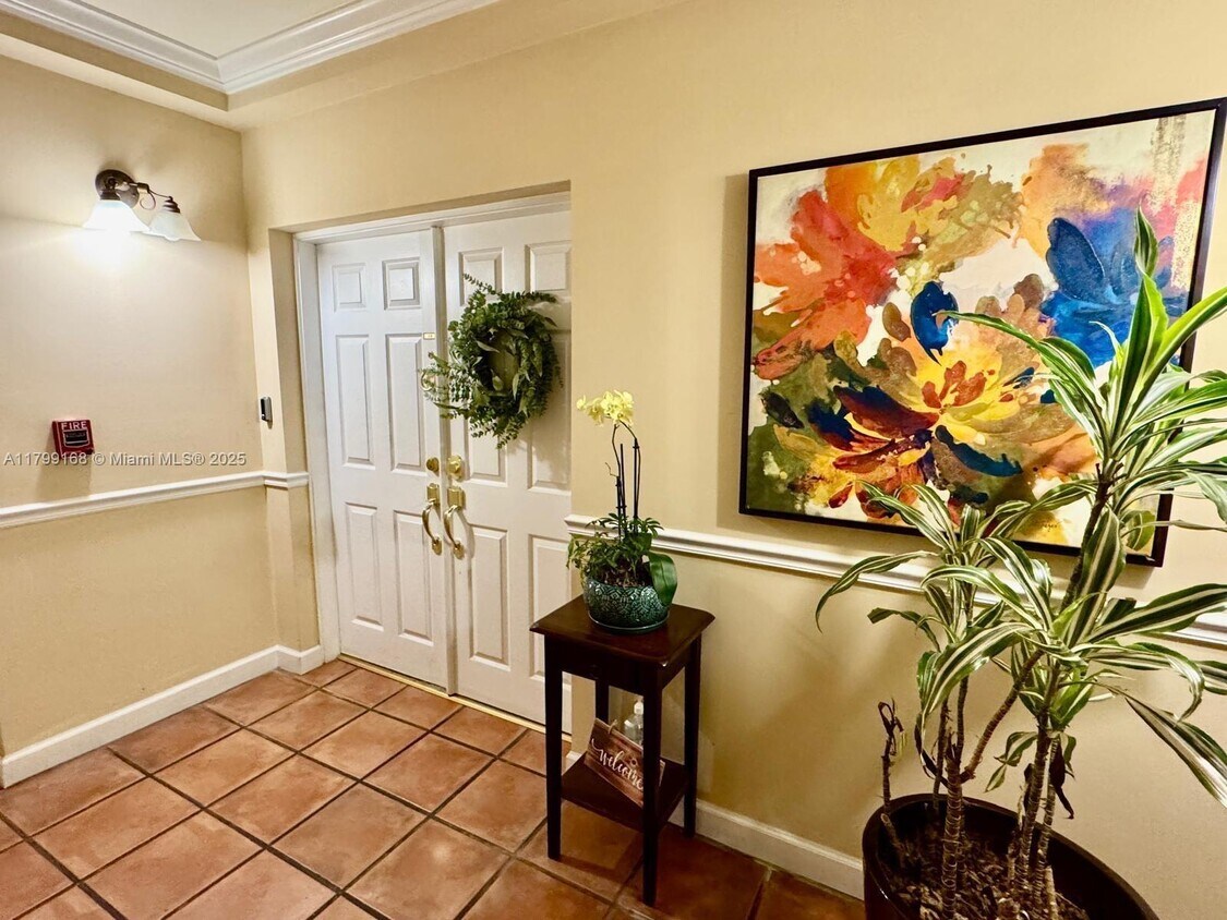 Foto principal - 1400 Salzedo St