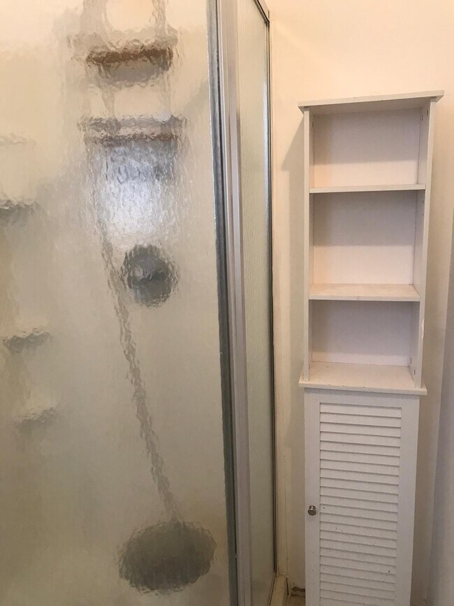 Bathroom number 2 - 159 Beach 119th St