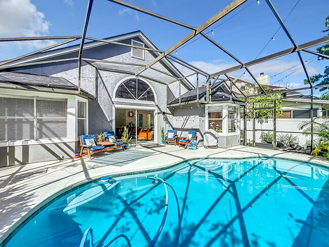 Photo - 489 Harvest Oak Ct House