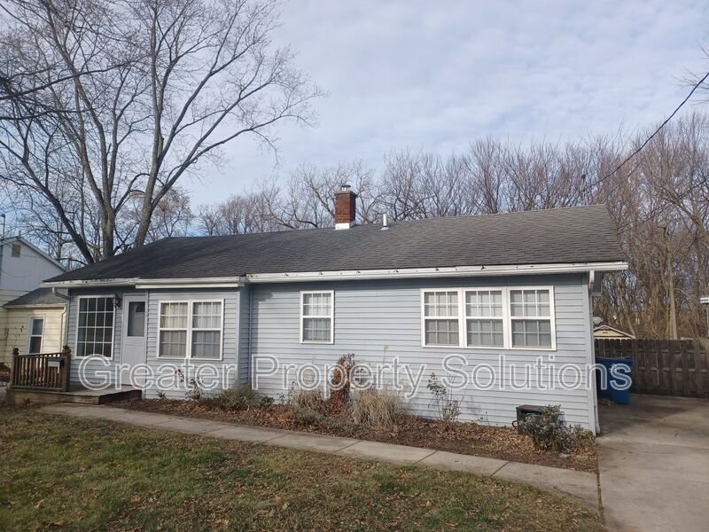 Foto principal - 412 W South St