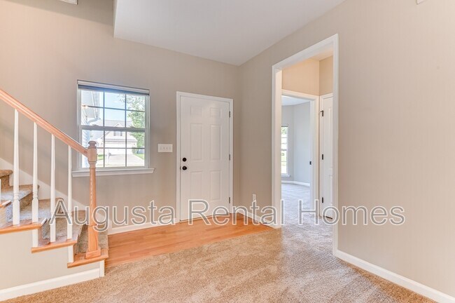 Building Photo - 812 Oshields Ct