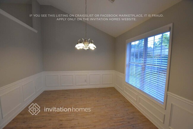 Building Photo - 175 Cedarhurst Rd