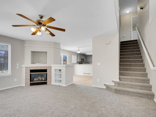 Building Photo - 4bedroom in Cherry Creek Schools, new carpet, new paint, central A/C