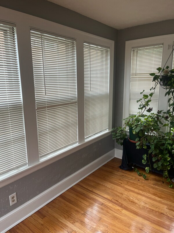 Building Photo - 63 Buell St