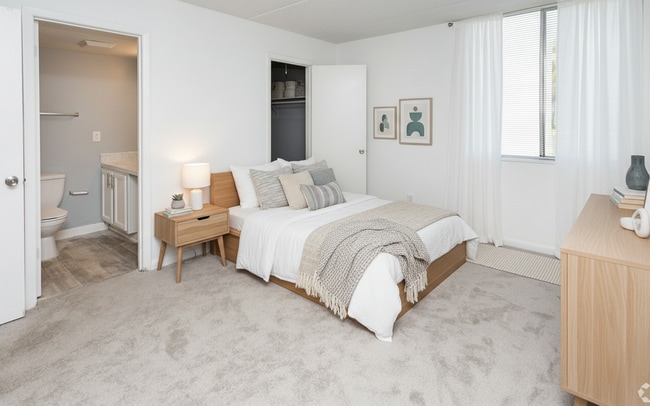 Unidad por etapas - Southside Commons Realty LLC