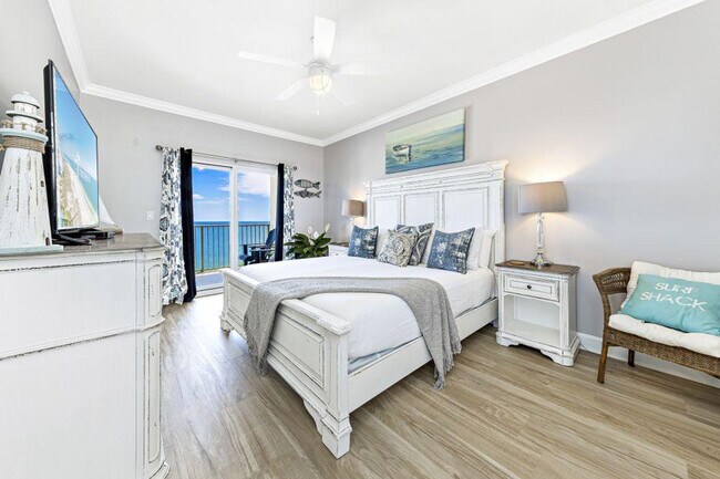 Foto del edificio - 401 E Beach Blvd