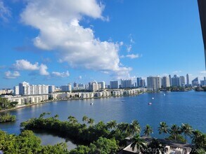 Building Photo - 17301 Biscayne Blvd