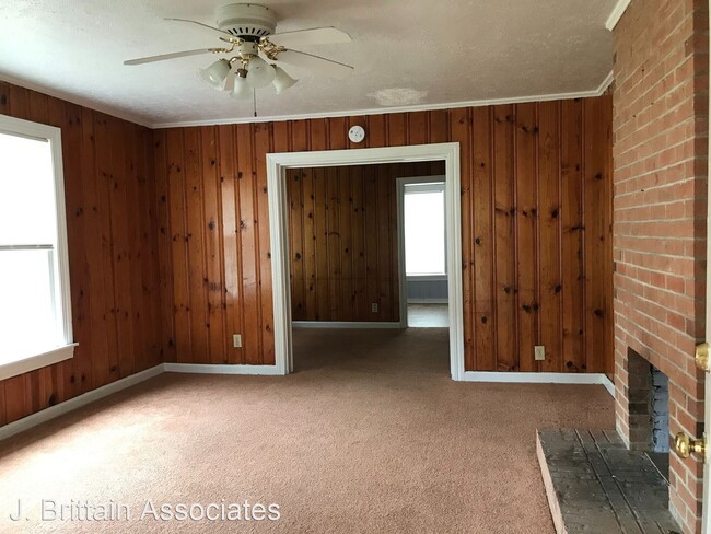 Building Photo - 3 br, 1 bath House - 1231 Alexandria  Road