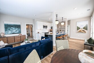 Building Photo - Langham Apartments