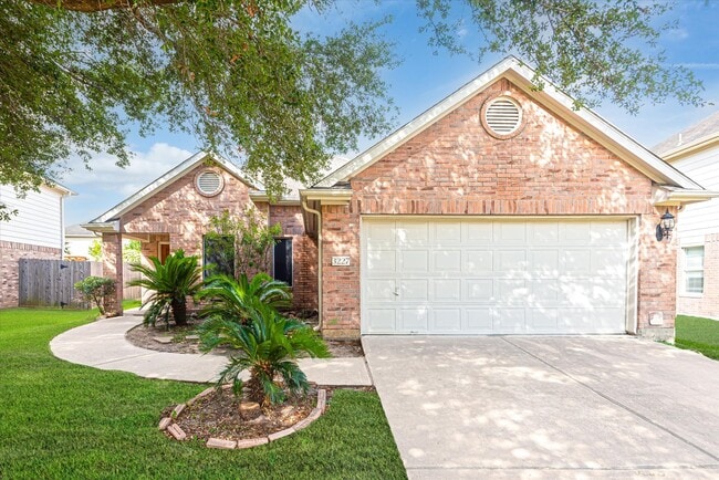 Building Photo - 3227 Lantern Bay Ln