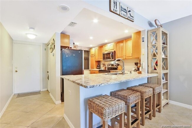 Foto del edificio - 10600 S Ocean Dr