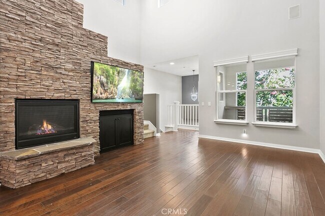 Foto del edificio - 84 Meridian Dr