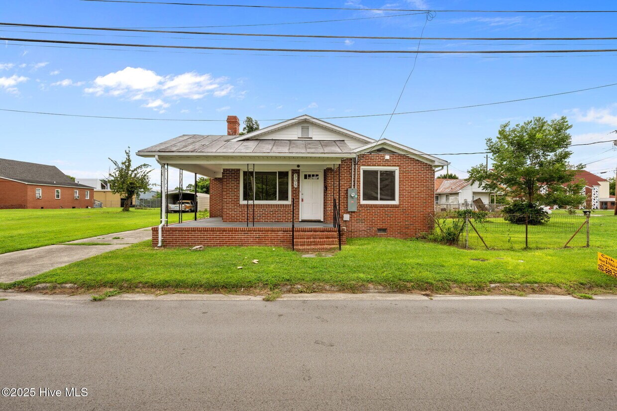 Foto principal - 308 Norwood St