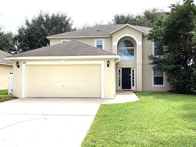 Building Photo - 209 King Arthur Ct
