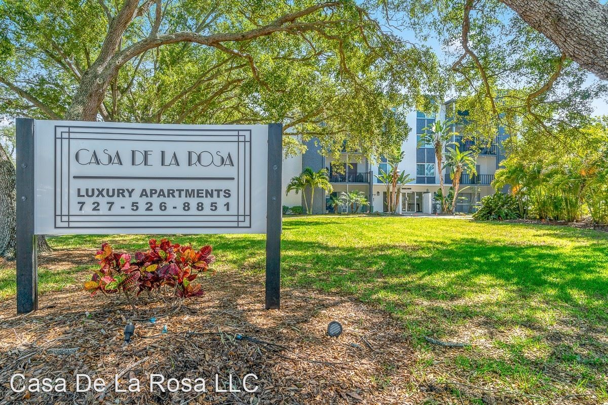 Foto principal - 120 47th Ave N