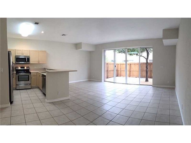 Building Photo - 5361 SW 40th Ave