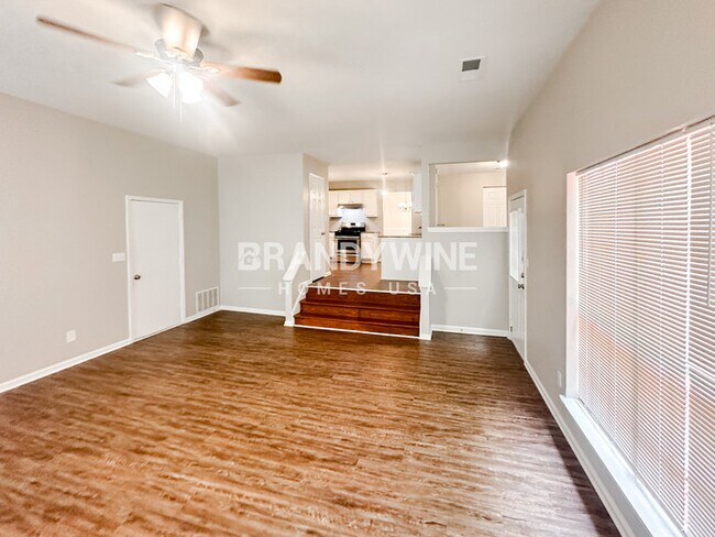 Building Photo - 5334 McCarter Station