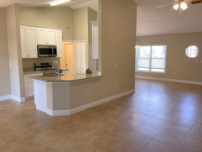 Foto del edificio - 2365 Shady Oak Rd