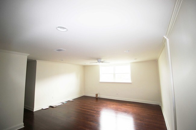 Foto del edificio - 2511 St Charles Ave