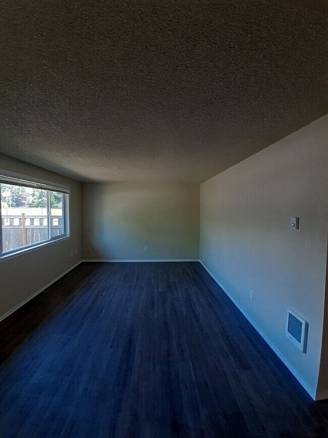 Building Photo - 3720 South Manitou Way - A