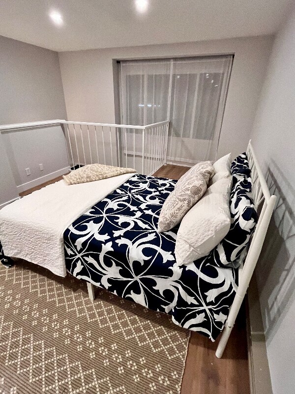 Foto del edificio - 389 Half Moon Ln