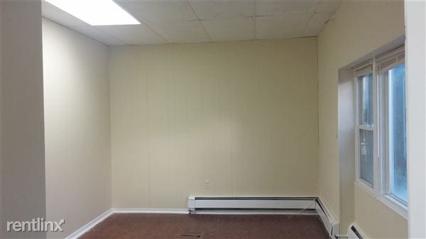 Building Photo - 164 Elmwood Ave