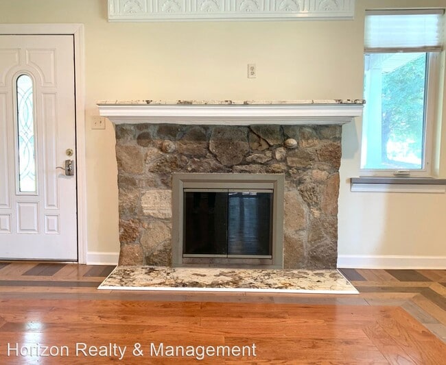 Building Photo - 3 br, 2 bath House - 954 Cumberland Dr.
