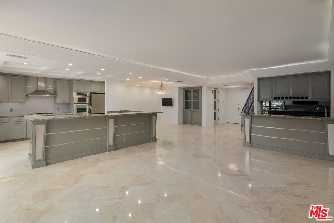 Foto principal - 211 S Spalding Dr