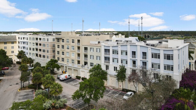 Building Photo - 1200 Town Center Dr